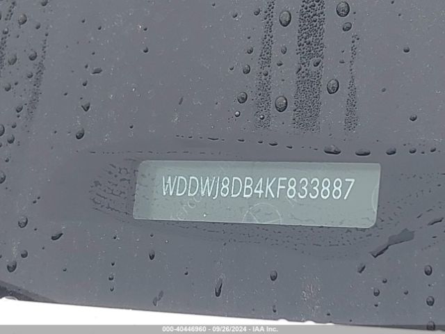 WDDWJ8DB4KF833887 Mercedes-Benz C 300