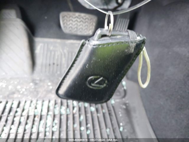 58AD11D14MU004370 Lexus ES 250