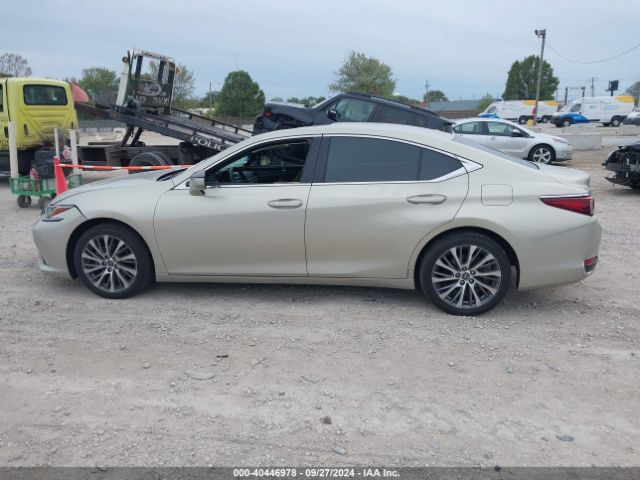 58AD11D14MU004370 Lexus ES 250