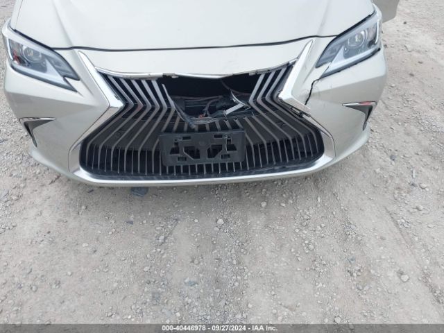 58AD11D14MU004370 Lexus ES 250