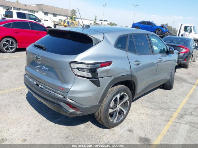KL77LGE27RC241135 Chevrolet Trax Fwd 1rs