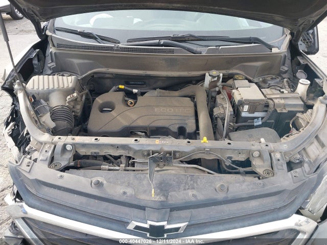 Chevrolet EQUINOX LS 2018 2GNAXHEV2J6352872 Image 10