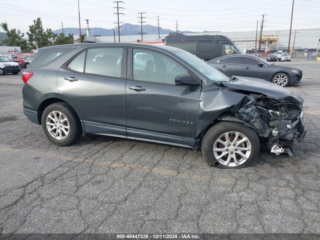 Chevrolet EQUINOX LS 2018 2GNAXHEV2J6352872 Image 13