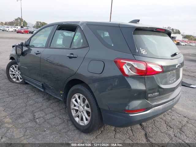 Chevrolet EQUINOX LS 2018 2GNAXHEV2J6352872 Image 3