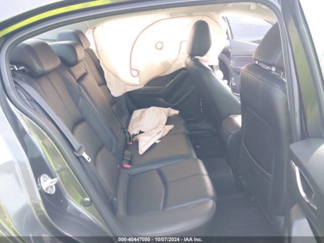 3MZBN1V30JM211942 Mazda Mazda3 Touring