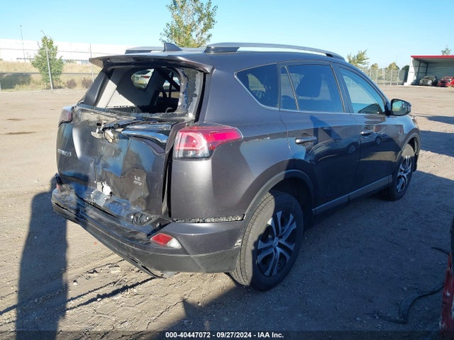 Toyota RAV4 LE 2018 JTMBFREV9JJ235119 Image 4