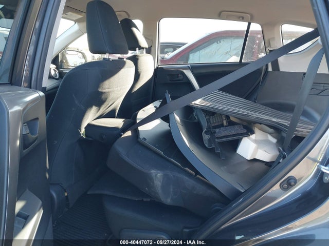 Toyota RAV4 LE 2018 JTMBFREV9JJ235119 Image 8