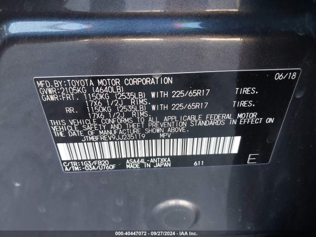 Toyota RAV4 LE 2018 JTMBFREV9JJ235119 Image 9