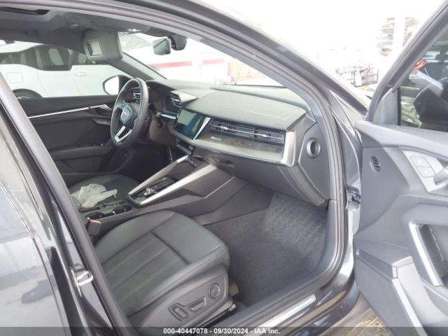 2024 AUDI A3 WAUBUDGY4RA003682 Photo 4