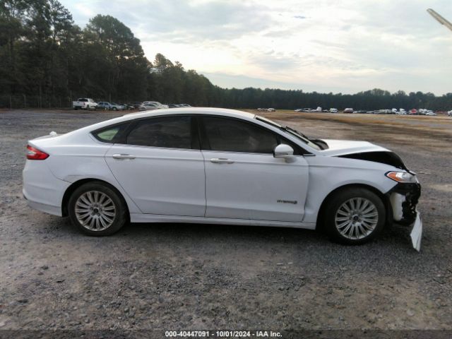 3FA6P0LU2GR389129 Ford Fusion Hybrid Se