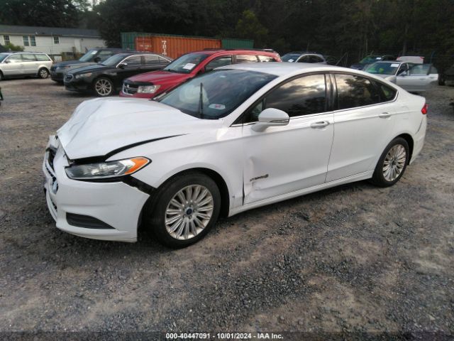 3FA6P0LU2GR389129 Ford Fusion Hybrid Se