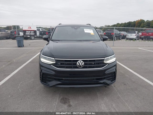 3VV8B7AX1RM066117 Volkswagen Tiguan 2.0t Se R-line Black