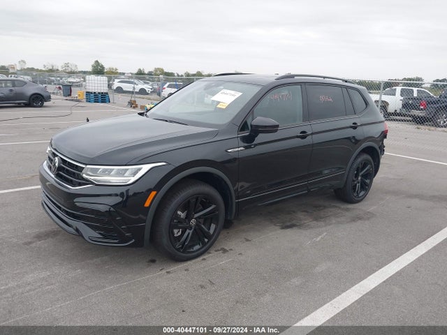 3VV8B7AX1RM066117 Volkswagen Tiguan 2.0t Se R-line Black