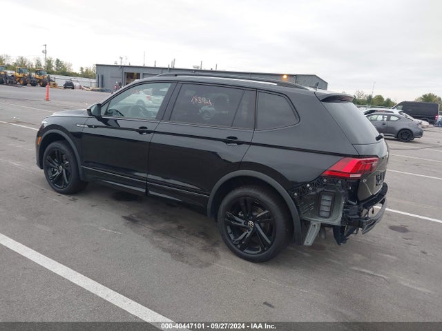 3VV8B7AX1RM066117 Volkswagen Tiguan 2.0t Se R-line Black