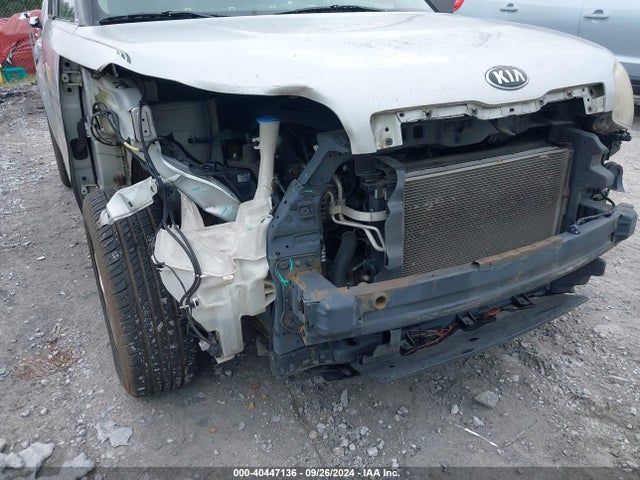 KIA Soul 2016 KNDJN2A22G7841885 Image 16