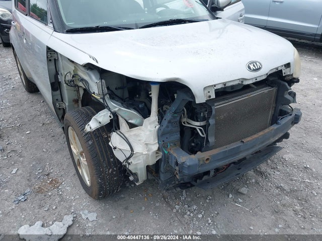 KIA Soul 2016 KNDJN2A22G7841885 Image 6