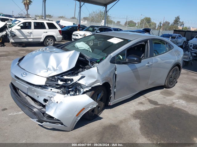 Toyota Prius Le 2024 JTDACAAU1R3017579 Image 2