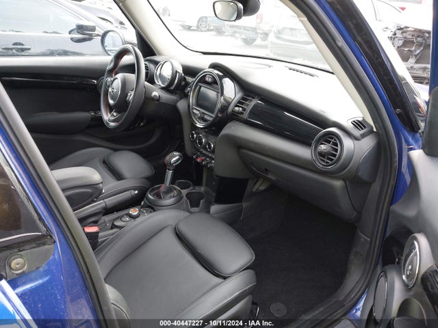 2019 MINI HARDTOP WMWXU3C53K2H88095 Photo 4