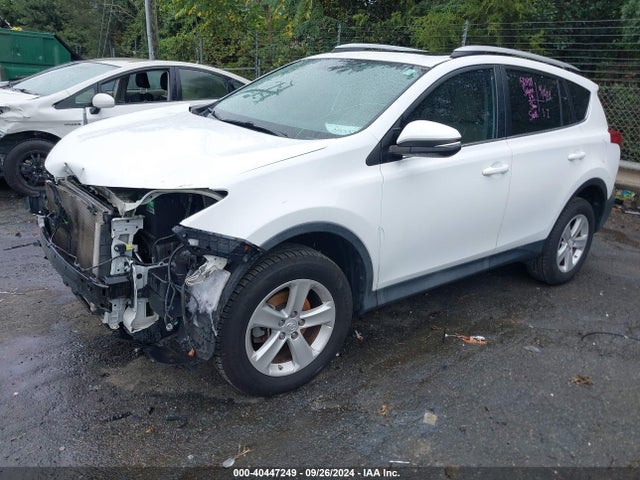 Toyota Rav4 Xle 2014 2T3WFREV6EW115495 Image 2
