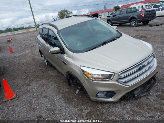 Ford ESCAPE SE 2018 1FMCU9GD5JUA52325 Image 1