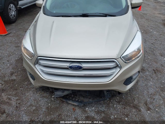 Ford ESCAPE SE 2018 1FMCU9GD5JUA52325 Image 13