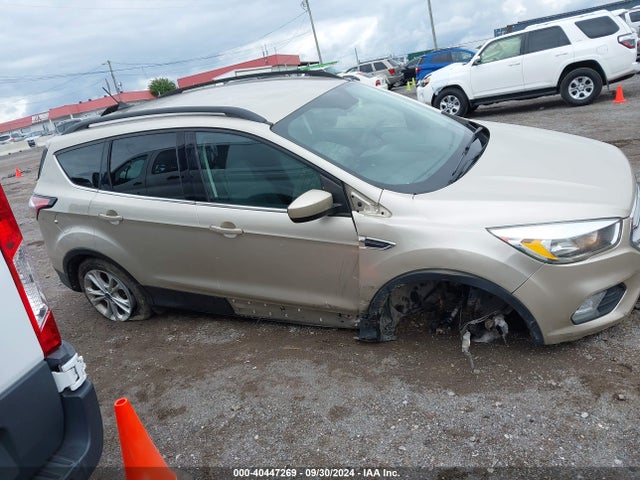 Ford ESCAPE SE 2018 1FMCU9GD5JUA52325 Image 14