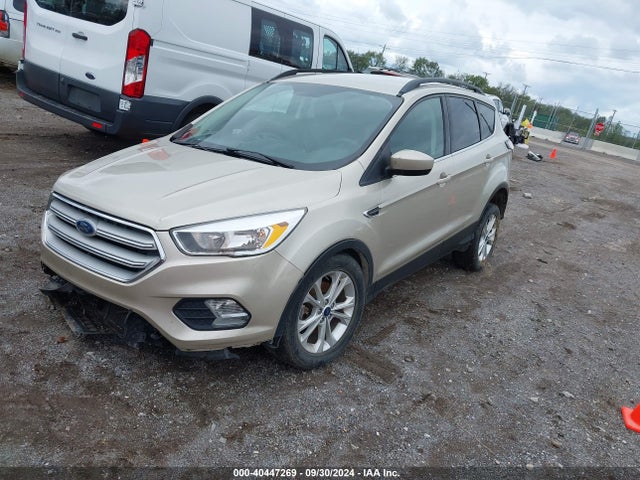 Ford ESCAPE SE 2018 1FMCU9GD5JUA52325 Image 2
