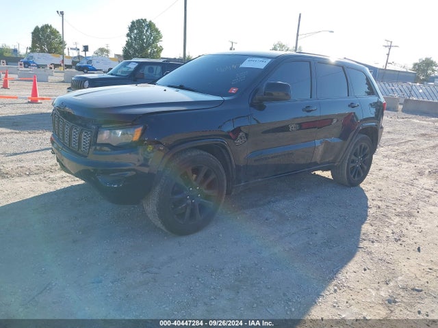 1C4RJEAG1JC407970 Jeep Grand Cherokee Altitude 4x2