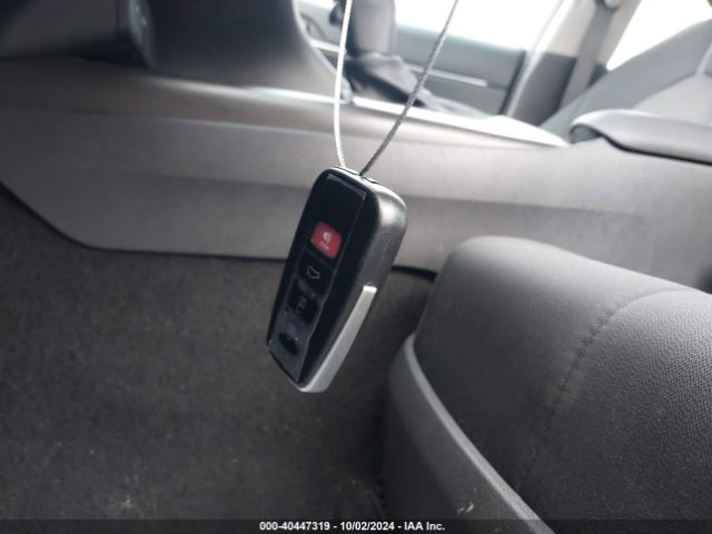 4T1C31AK6NU573488 Toyota Camry Le Hybrid