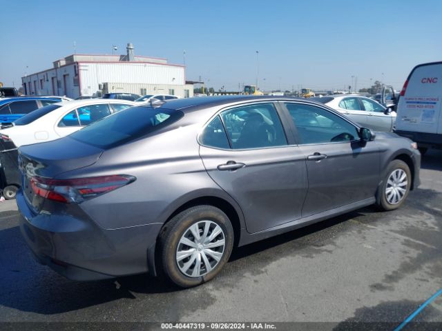 4T1C31AK6NU573488 Toyota Camry Le Hybrid