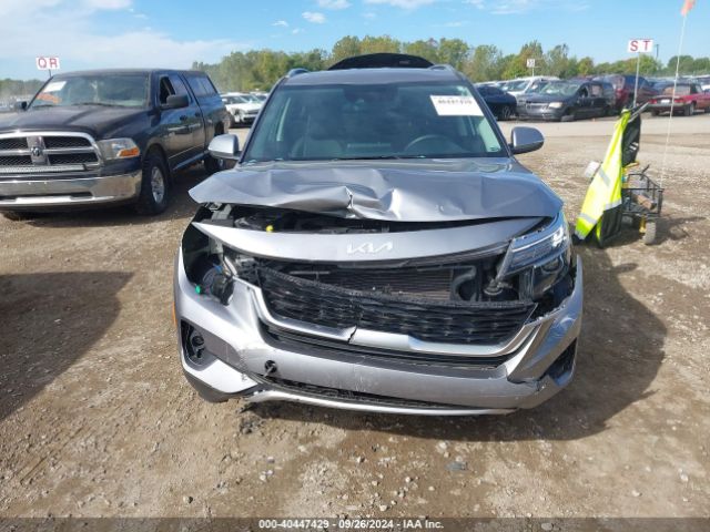 KNDERCAA6N7271356 KIA SELTOS EX