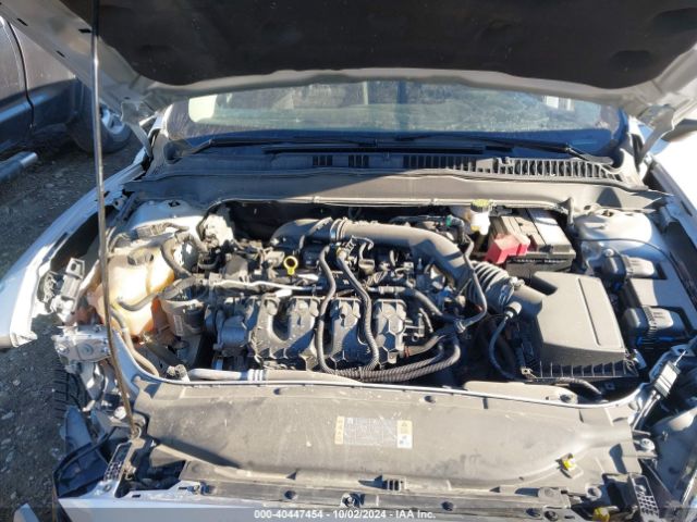 3FA6P0T92KR261140 Ford FUSION SE