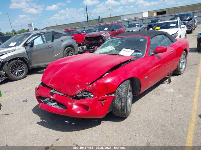 1999 JAGUAR XK8 SAJGX2044XC039984 Photo 1