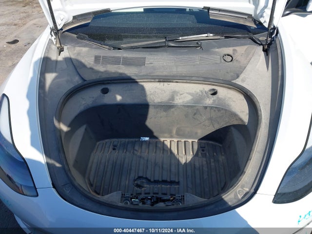 2023 TESLA MODEL 3 5YJ3E1EB9PF675730 Photo 9
