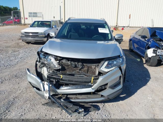 KNMAT2MT3HP564112 Nissan ROGUE SV