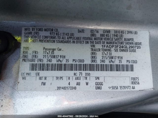 1FADP3F24GL290720 Ford FOCUS SE