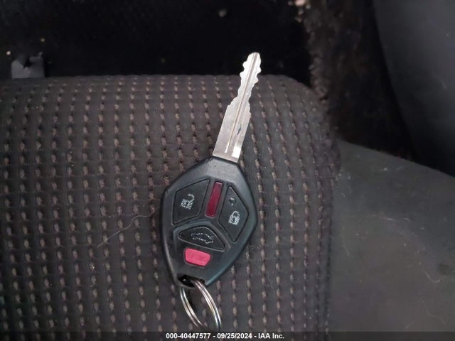 2011 MITSUBISHI ECLIPSE 4A31K5DF4BE016067 Photo 10