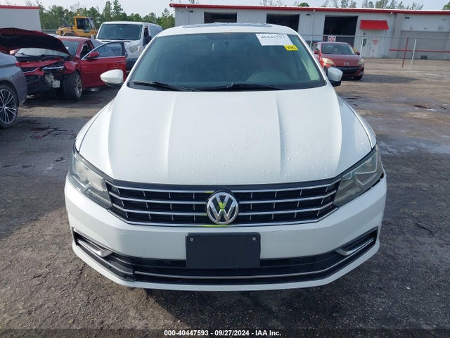 Volkswagen Passat 1.8t Se 2017 1VWBT7A37HC000988 Image 12