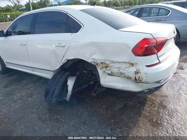Volkswagen Passat 1.8t Se 2017 1VWBT7A37HC000988 Image 6