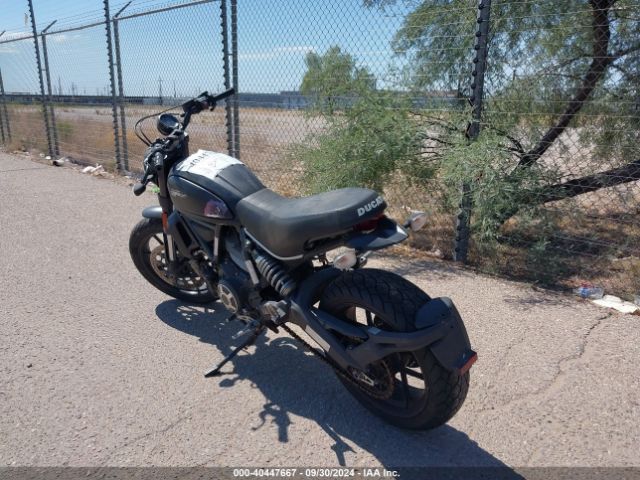 2016 DUCATI SCRAMBLER ML015ANM9GT010087 Photo 2