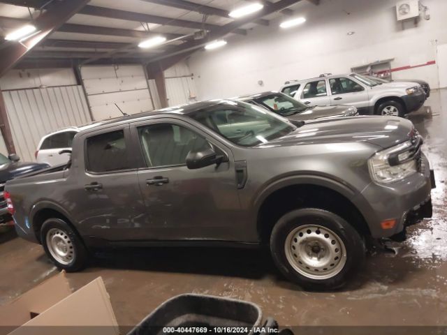 3FTTW8E9XNRB08098 Ford Maverick Xl
