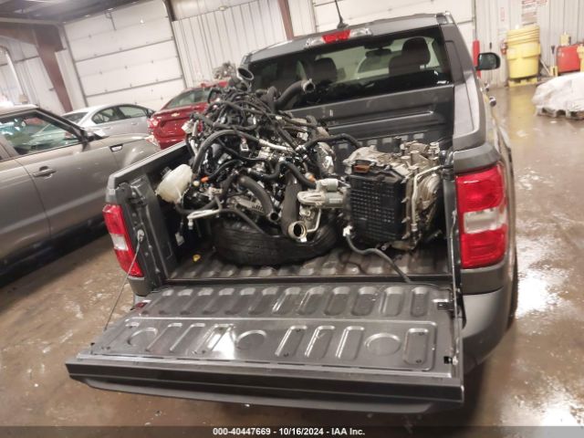 3FTTW8E9XNRB08098 Ford Maverick Xl
