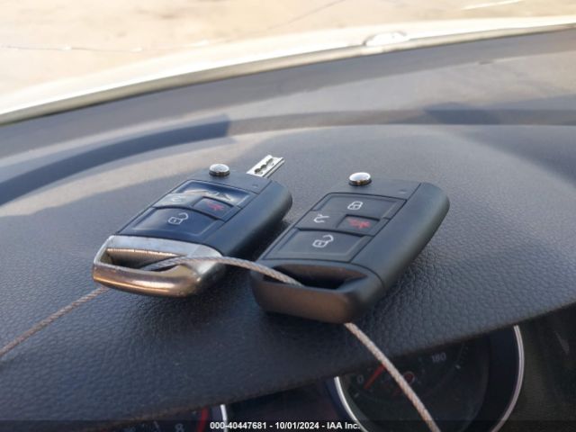 3VW5T7AU0GM048089 Volkswagen Golf Gti S 4-door