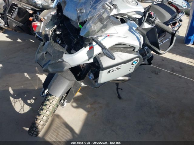 2024 BMW F 900 WB10K730XR6K23653 Photo 1