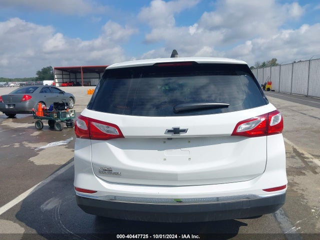 Chevrolet EQUINOX LS 2018 3GNAXHEV1JS642747 Image 17