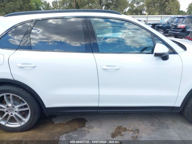 WP1AA2AY8RDA01015 Porsche Cayenne