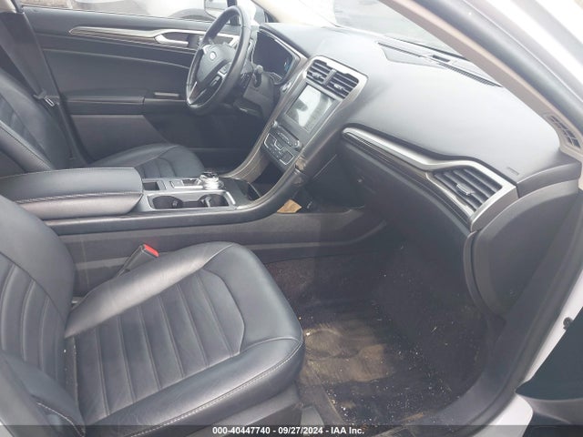 Ford FUSION SE 2017 3FA6P0T92HR320454 Image 5