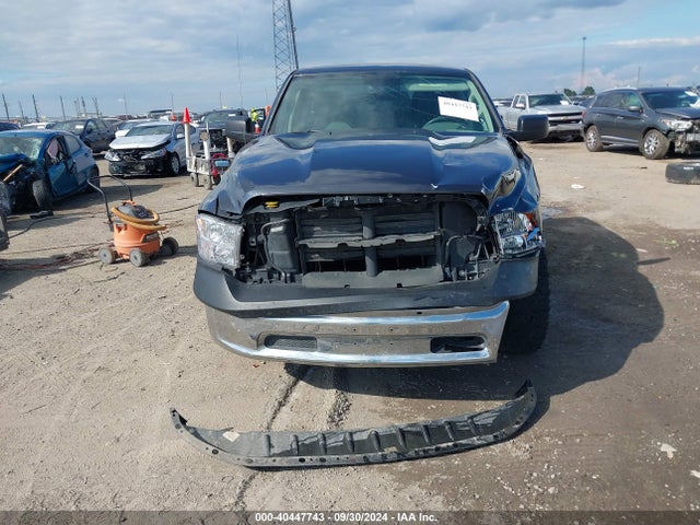 1C6RR7KT1HS667051 RAM 1500 Tradesman  4x4 5'7 Box