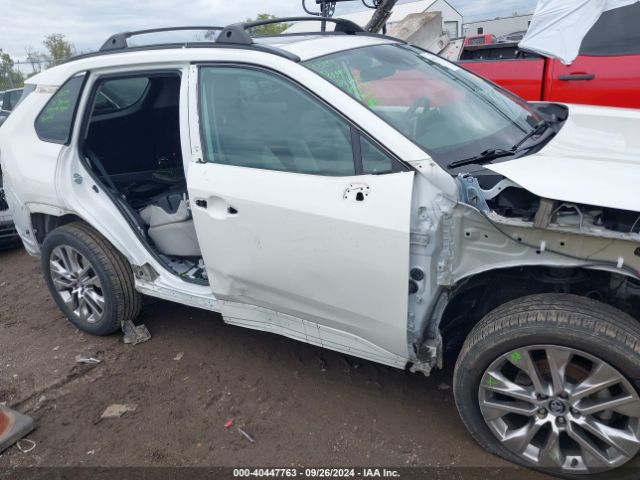 2T3A1RFVXMW152247 Toyota Rav4 Xle Premium