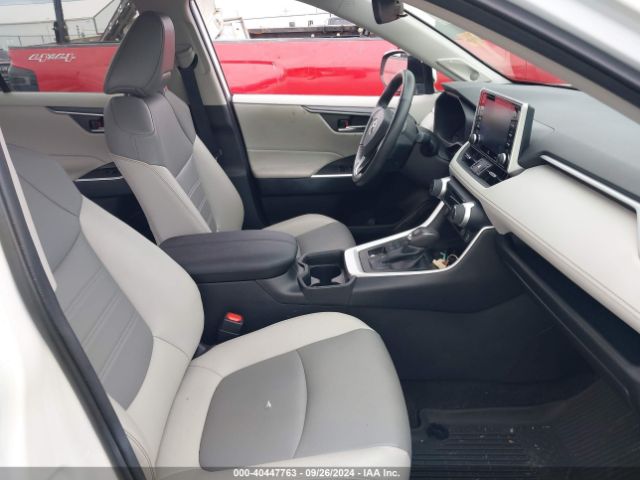 2T3A1RFVXMW152247 Toyota Rav4 Xle Premium